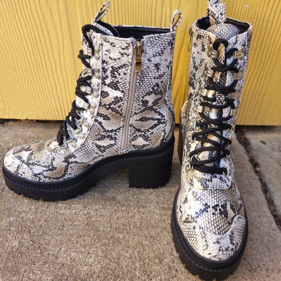 Fashion Nova Snake Print Combat Boots Women Size 11 - Picture 6 of 7